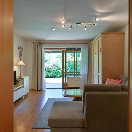 Haus Sonnenwinkel 2-raum-wohnung Uhlein Apartament *